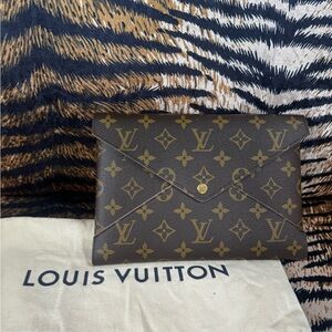Louis Vuitton Kirigami Pochette